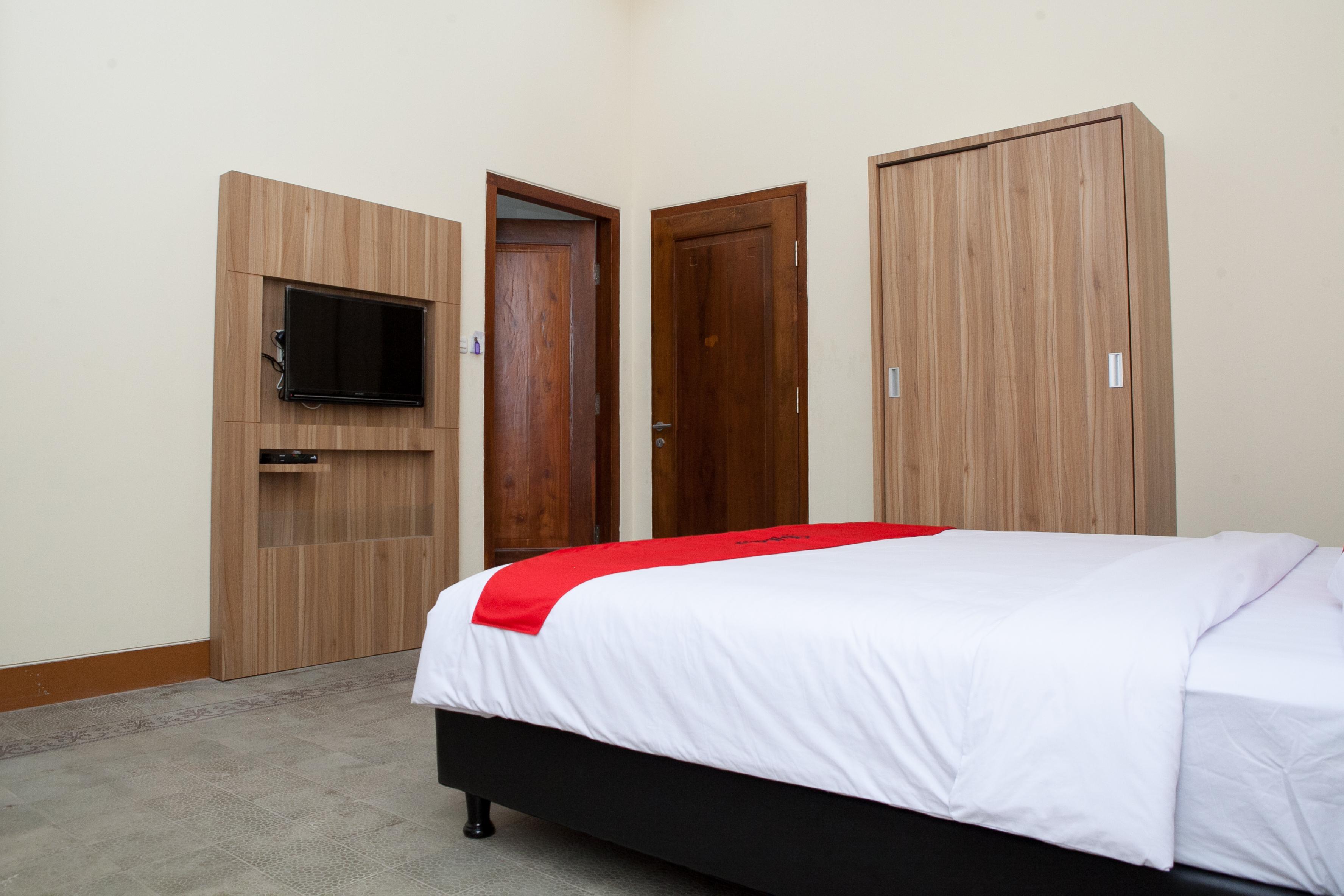 Reddoorz Plus Near Pasundan University Μπαντούνγκ Εξωτερικό φωτογραφία